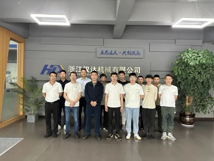 1717570061584175.jpg 640.jpg